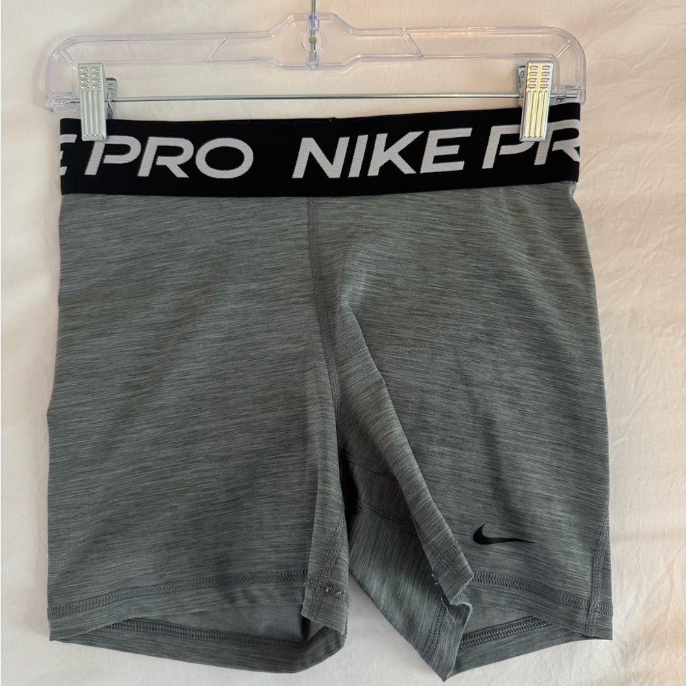 Nike Pro Heather Gray Training Shorts
